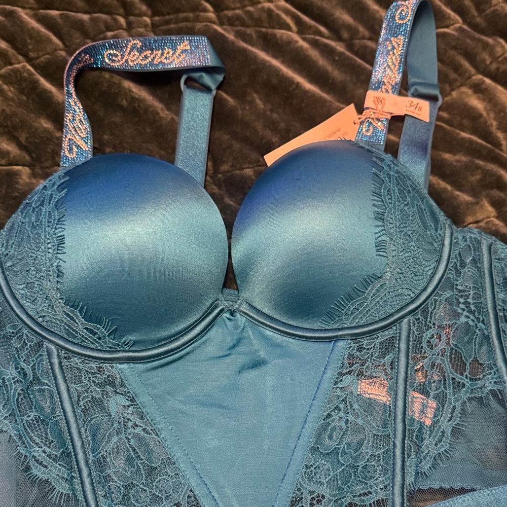 Elegant Teal Lace Bra